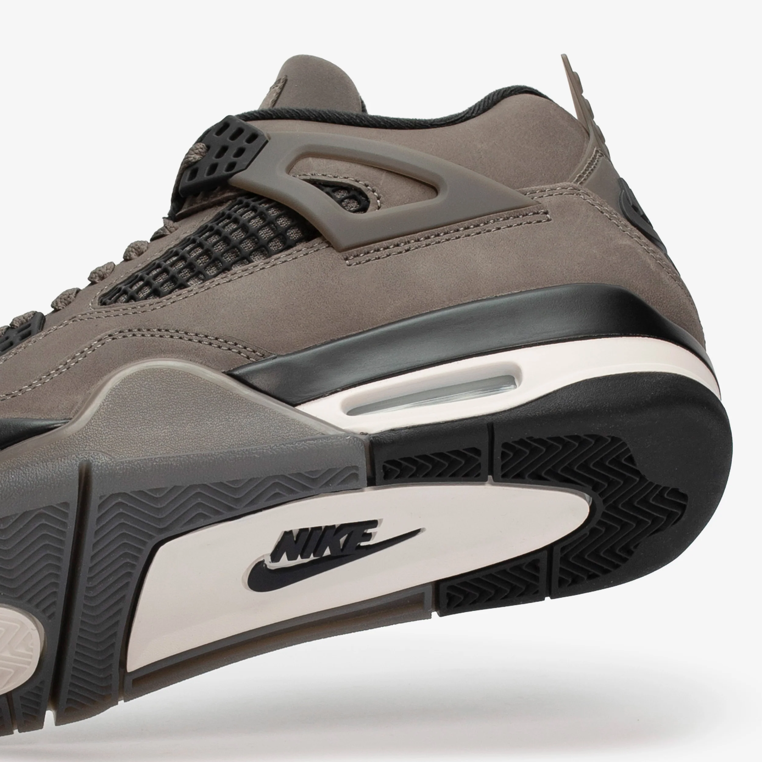 Air Jordan 4 Retro - Image 6